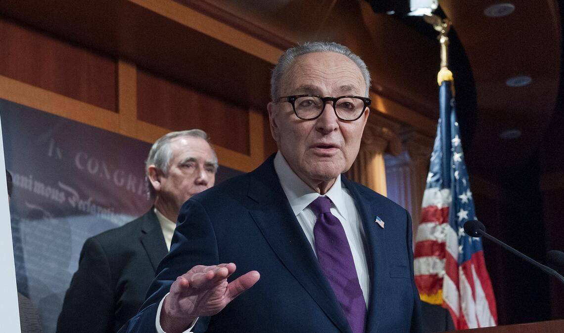 Der Minderheitsführer der Demokraten im Senat, Chuck Schumer, erhebt schwere Vorwürfe gegen das US-Justizministerium.