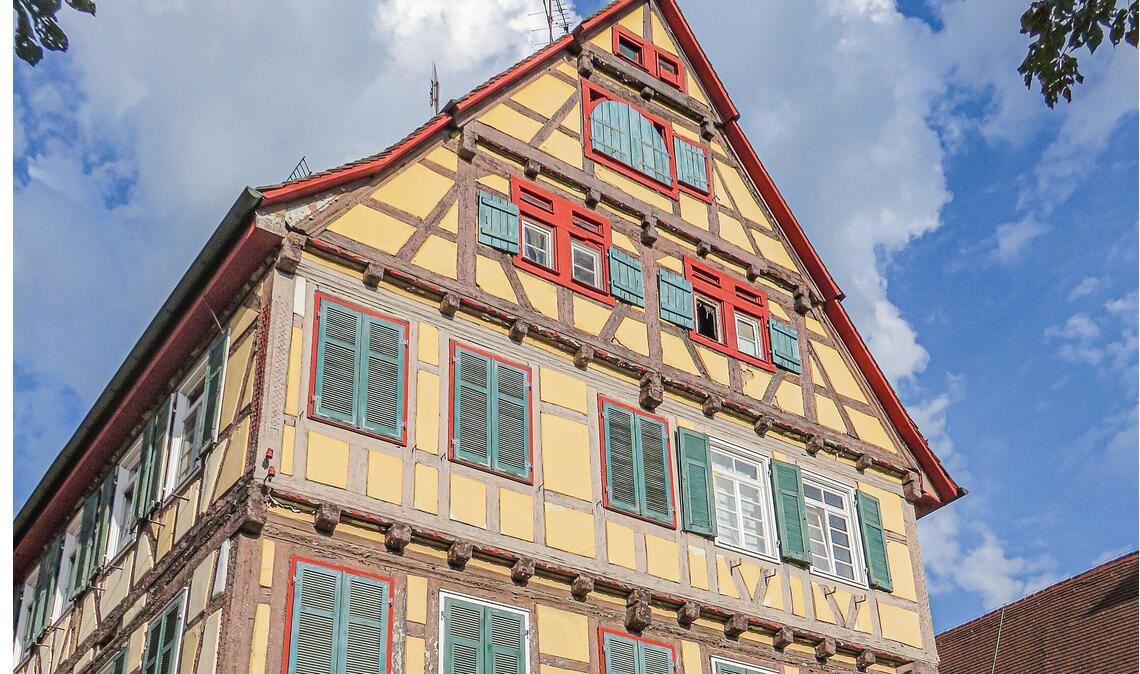 Der Posthof ist eines der markantesten Bauwerke Illingens und könnte, so der Wunsch eines 2025 gegründeten Vereins, zur Kulturstätte werden. Foto: Becker