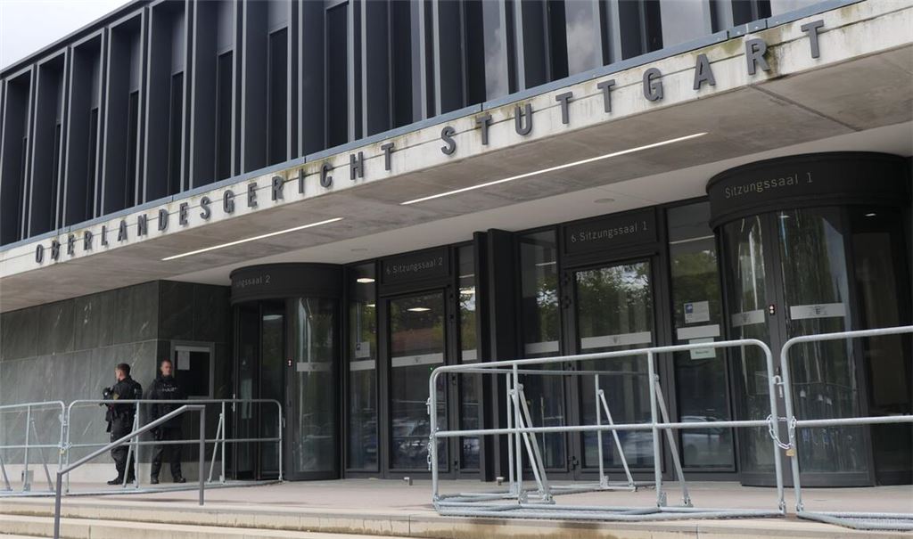 Der Prozess findet unter enormen Sicherheitsvorkehrungen in Stammheim statt.Foto: Ertl