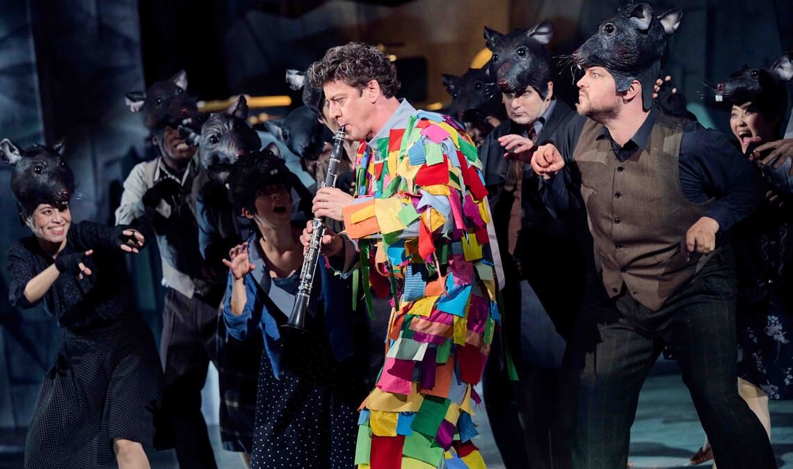 Rattenfänger-Sage auf der Theaterbühne Der Rattenfänger. Foto: Theater/Martin Sigmund