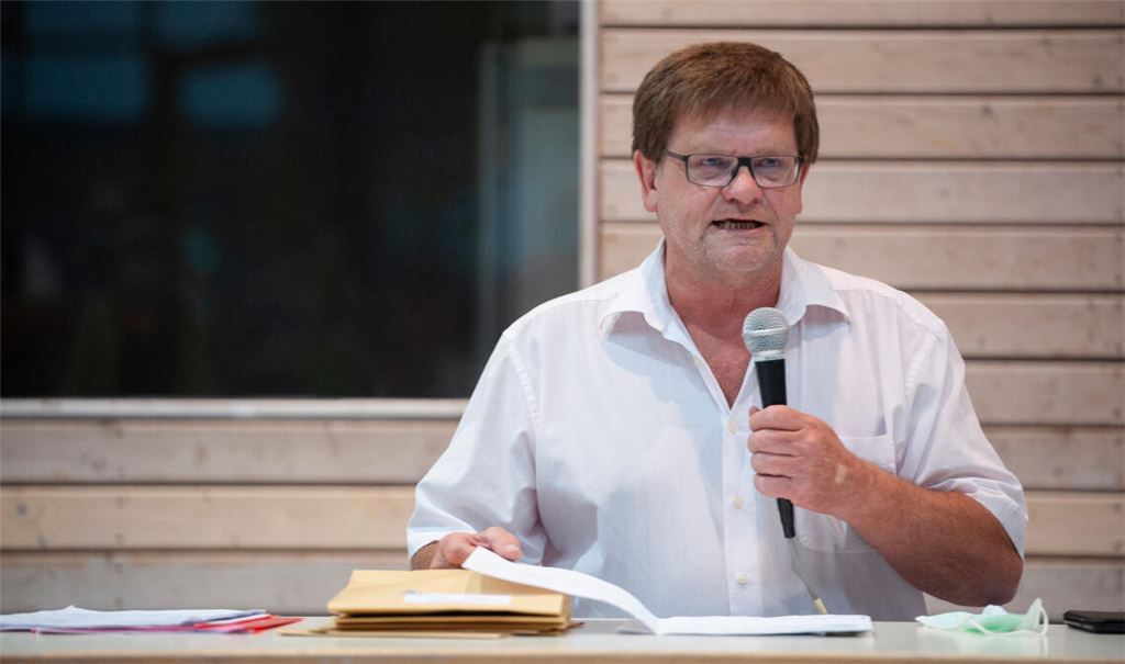 Der Rechtsstreit des früheren Wiernsheimer Bürgermeisters Karlheinz Oehler und einer Rathausmitarbeiterin um mutmaßliches Mobbing könnte im Zuge eines Vergleichs beigelegt werden. Foto: Archiv