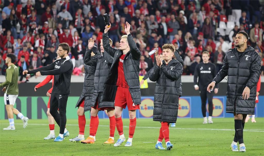 Der SC Freiburg steht vor dem Halbfinal-Einzug in der Europa League.