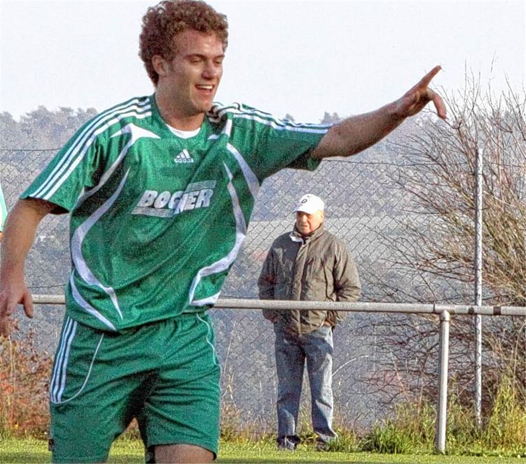 Der SV Iptingen spielte seither erfolgreichen Angriffsfußball, Julian Schreder hatte daran großen Anteil. Doch sowohl Schreder als auch Sturm-Routinier Eftal Cebeci verlassen den Kader.  Archivfoto: Eigner