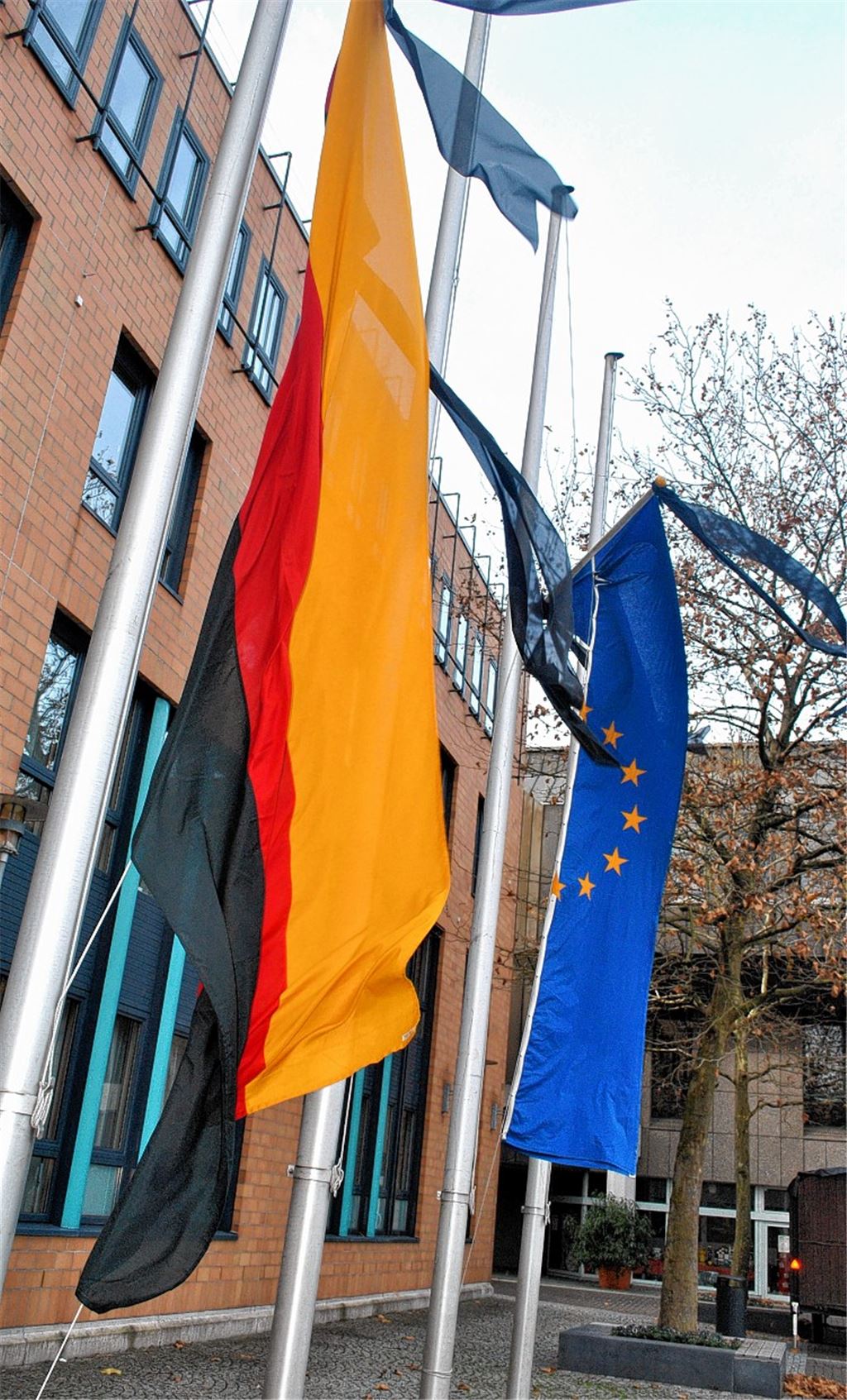 Volkstrauertag beginnt freitags in Paris