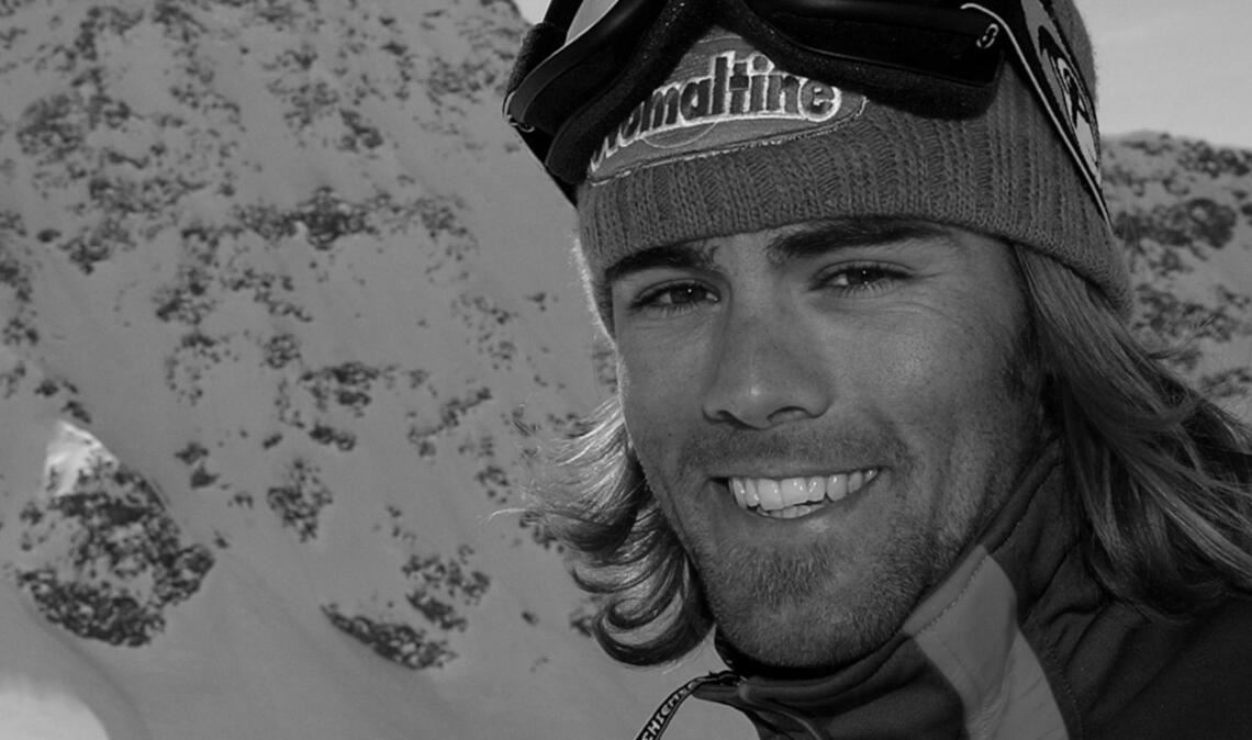 Der Snowboard-Profi Ueli Kestenholz ist bei einem Lawinenunglück ums Leben gekommen.
