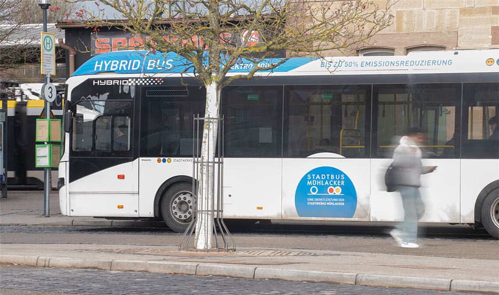 Der Stadtbusverkehr soll nach dem Willen des Gemeinderats in die Trägerschaft des Enzkreises wechseln. Bislang liegt die Betriebsführerschaft bei den Stadtwerken Mühlacker. Foto: Fotomoment