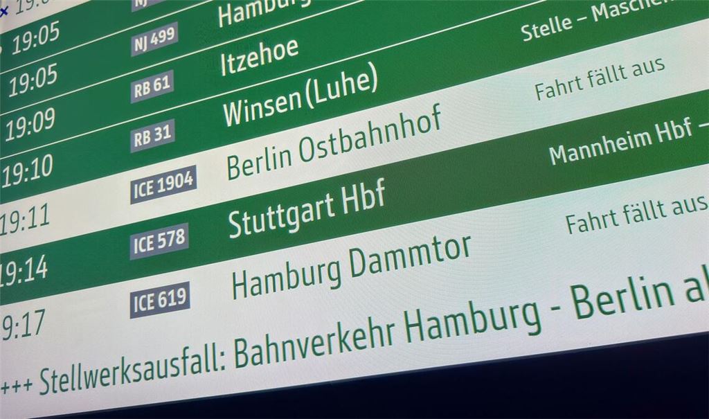 Der Stellwerkausfall bei Lüneburg ist laut Bahn behoben. Der Verkehr zwischen Hamburg und Berlin rollt wieder an.