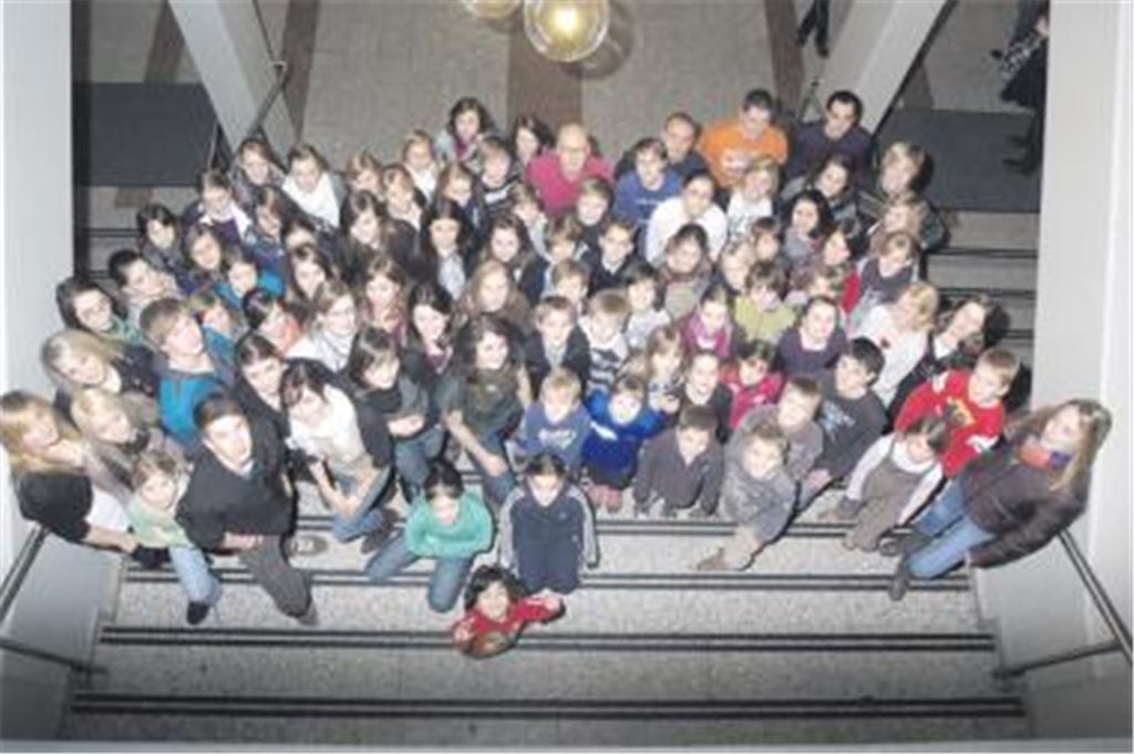 Der TV Mühlacker ehrt im Mühlehof 134 Sportler im Alter von acht bis 22 Jahren. Sie haben im vergangenen Jahr bei Meisterschaften eine starke Leistung gezeigt und erhalten zum Ansporn für die Zukunft Gutscheine.
Fotos: Fotomoment