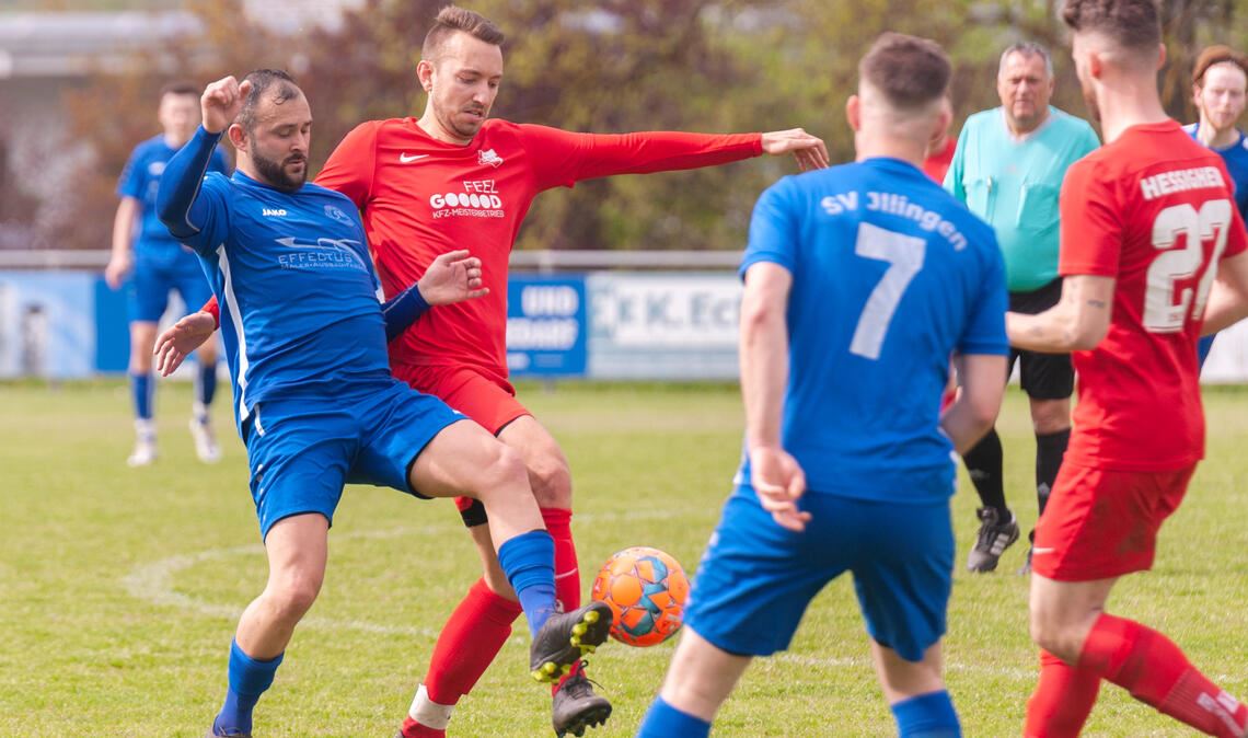 Der Tabellenführer aus Hessigheim geht in Illingen als Sieger vom Platz. Foto: Fotomoment