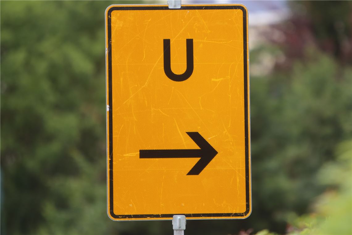 911_0008_86721_lh_B10_Sperrung_Umleitung_Rettungsdienst_