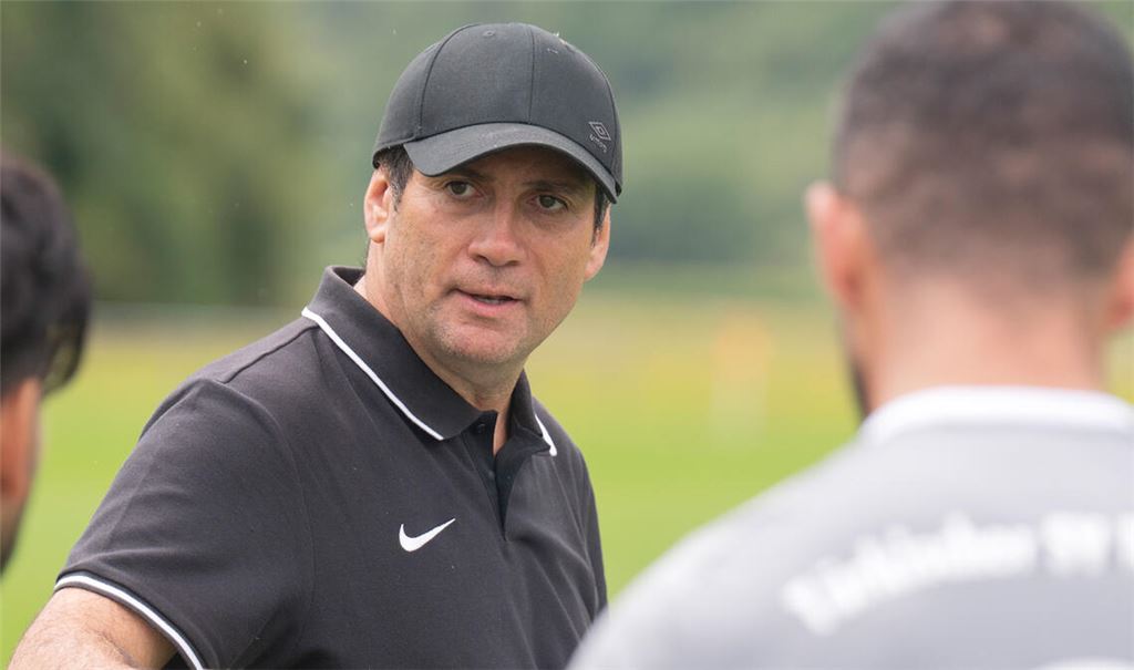 Der Türkische SV Mühlacker geht Trainer Hasan Irmak in die Saison. Foto: Fotomoment