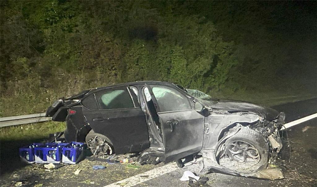 Der Unfall ereignete sich auf der A8 bei Pforzheim.