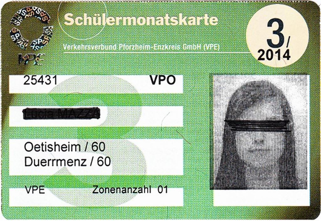 Der VPE bietet unterschiedliche Zeitkarten für Schüler an, in jedem Fall gilt aber: Die Karten dürfen keinesfalls eingeschweißt werden. Foto: VPE