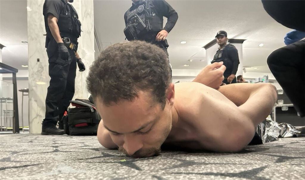 Der Verdächtige ist laut Medienberichten ein 31 Jahre alter Mann aus Kalifornien.