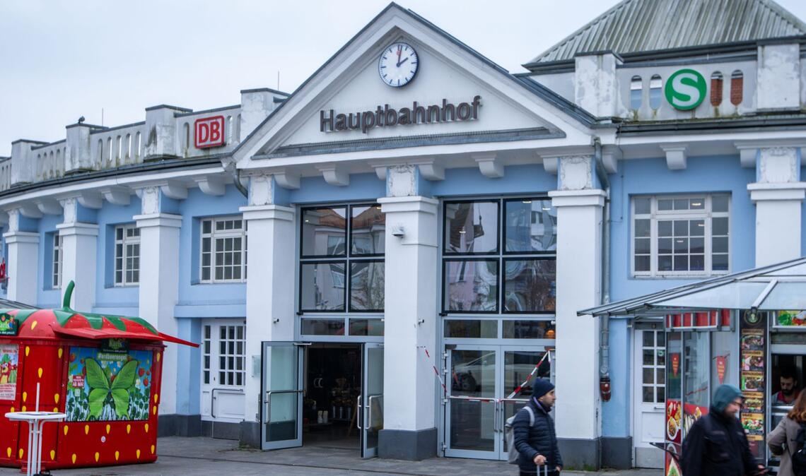 Der Vorfall ereignete sich im Rostocker Hauptbahnhof (Archivbild).