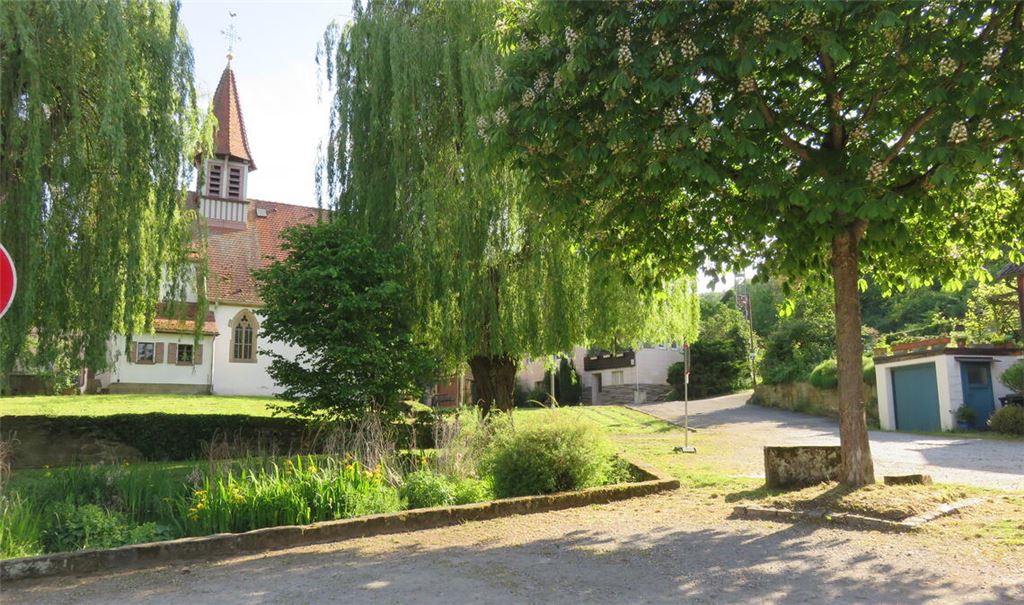 Der Wetteplatz in Hohenklingen soll eine Neugestaltung erfahren, doch die kann nicht wie gedacht realisiert werden. Foto: Becker