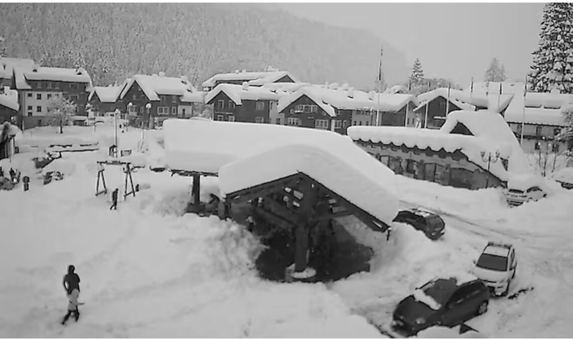 Der Winter hat das italienische Dorf Macugnaga wieder voll im Griff.