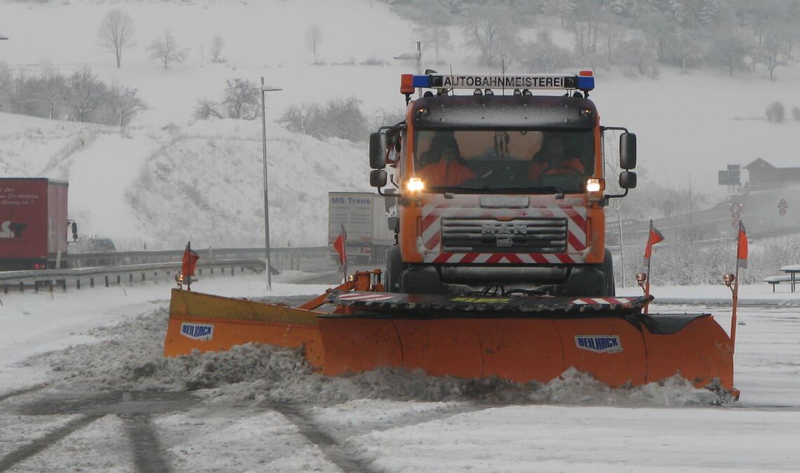 Der Winterdienst wird, sobald nötig, wieder Fahrt aufnehmen. Foto: Autobahn GmbH Südwest