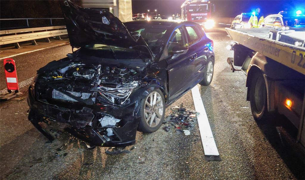 Der beschädigte Seat. Foto: Myroshnichenko