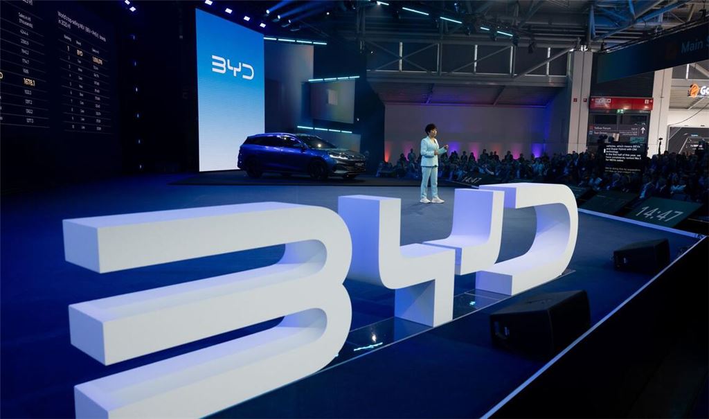 Der chinesische Hersteller BYD drängt nach Europa und Deutschland. (Archivbild)