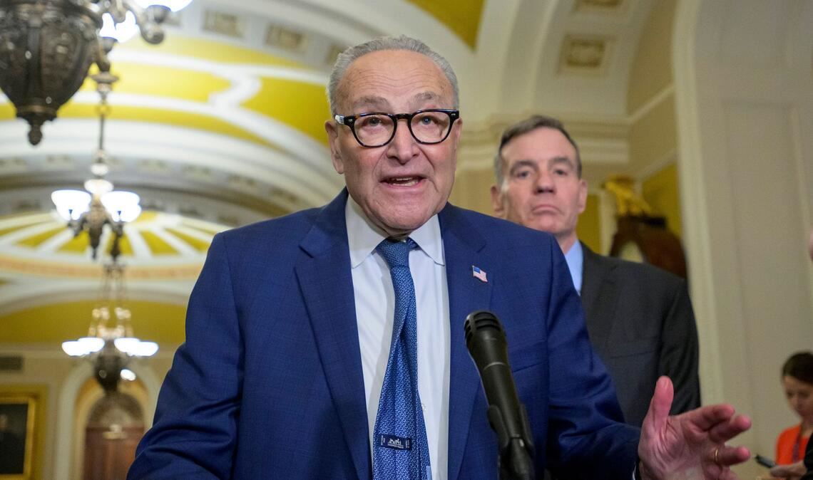 Der demokratische Minderheitsführer im Senat, Chuck Schumer, will die Zollpläne Trumps im Senat stoppen. (Archivbild)