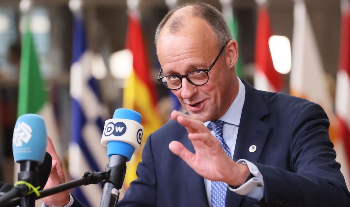 Der deutsche Kanzler Friedrich Merz wirbt in Brüssel für den Bürokratieabbau. Um Europa wieder in Schwung zu bringen, ist das allerdings zu wenig.