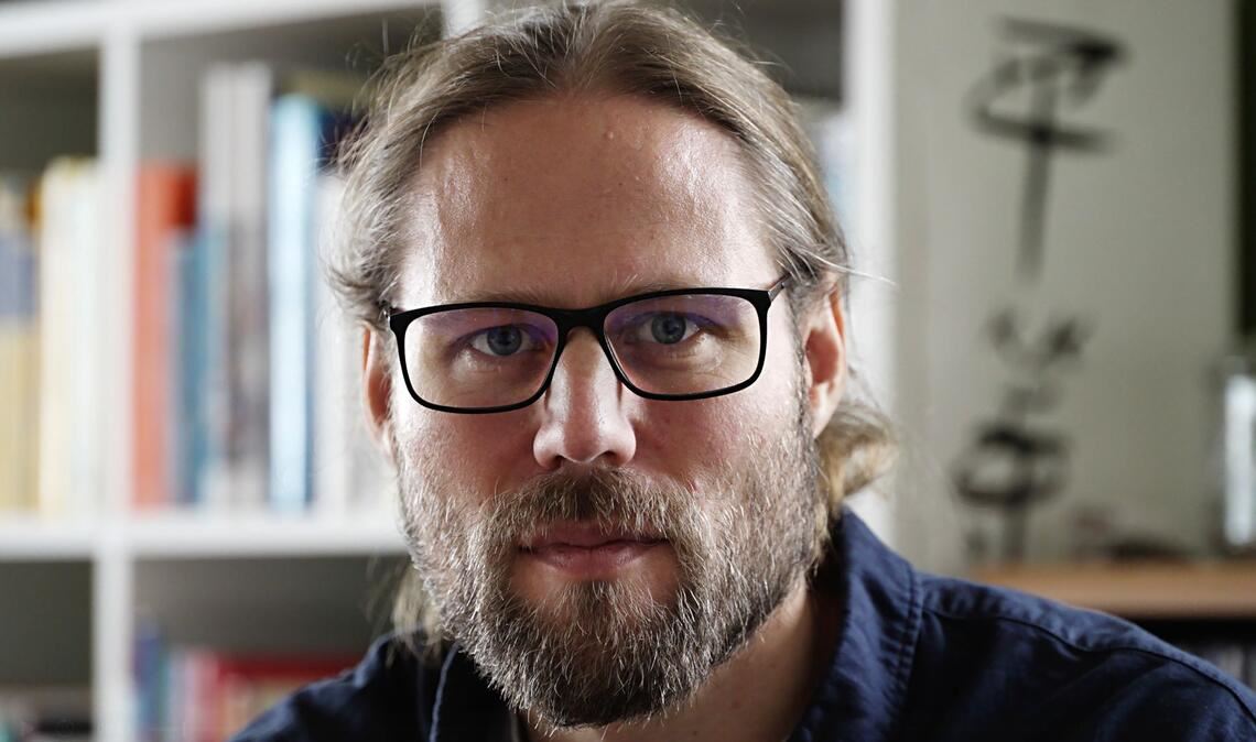 Der heute 40-jährige Rene Pickhardt berichtet, er sei von seiner Ex-Freundin emotional und körperlich missbraucht worden.