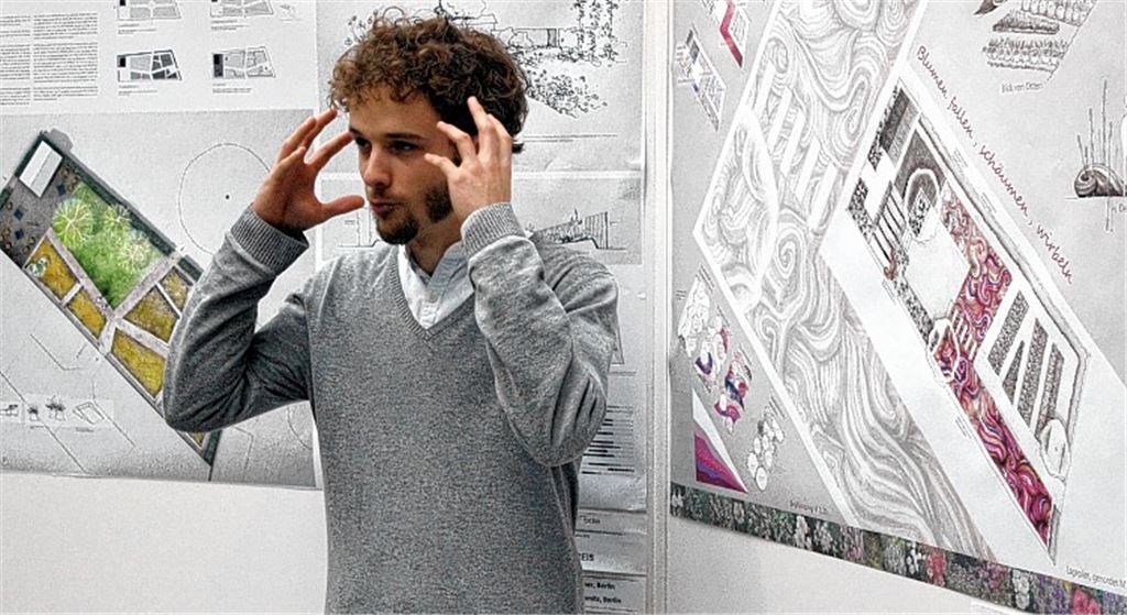 Der junge Landschaftsarchitekt Richard Focking aus Nürnberg hat exakt vor Augen, wie sein Schaugarten auf der Gartenschau im kommenden Frühjahr aussehen soll. 