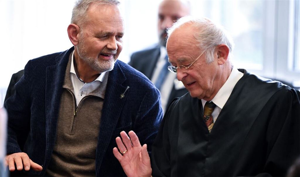 Der klagende Chefarzt ist erleichtert und zufrieden mit dem Urteil