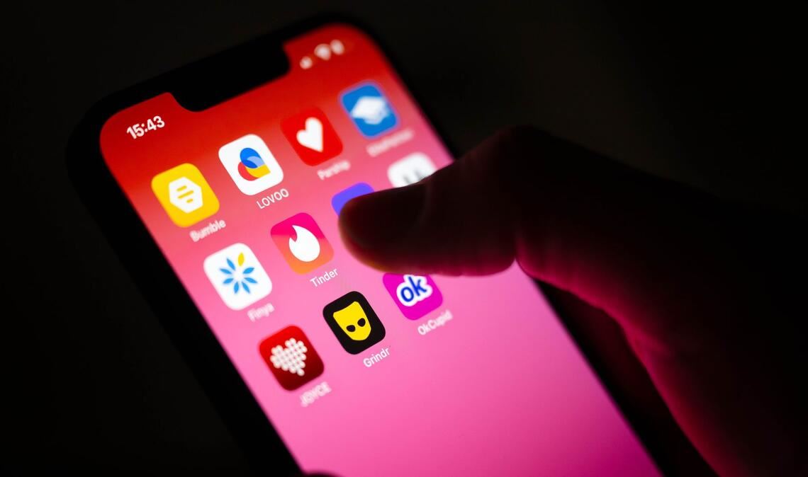 Der klassische Heirats- und Liebesschwindler war Einzeltäter. Heute arbeitet die kriminelle Branche in industriellem Maßstab. (Symbolbild)