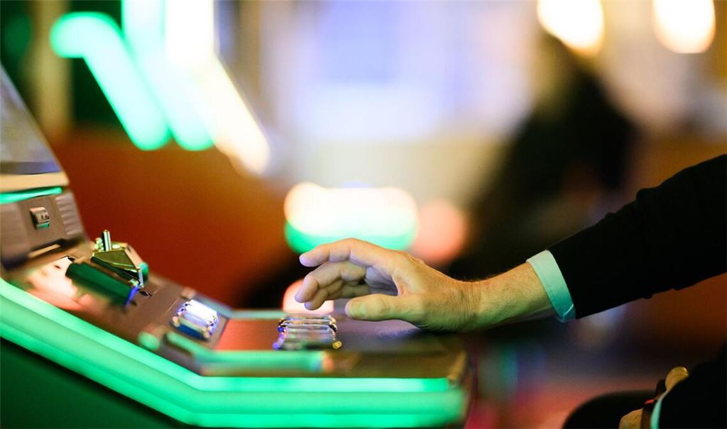 Der neue Glücksspiel-Survey 2025 zeigt: Das Glücksspielverhalten in Deutschland bleibt konstant. (Symbolbild)
