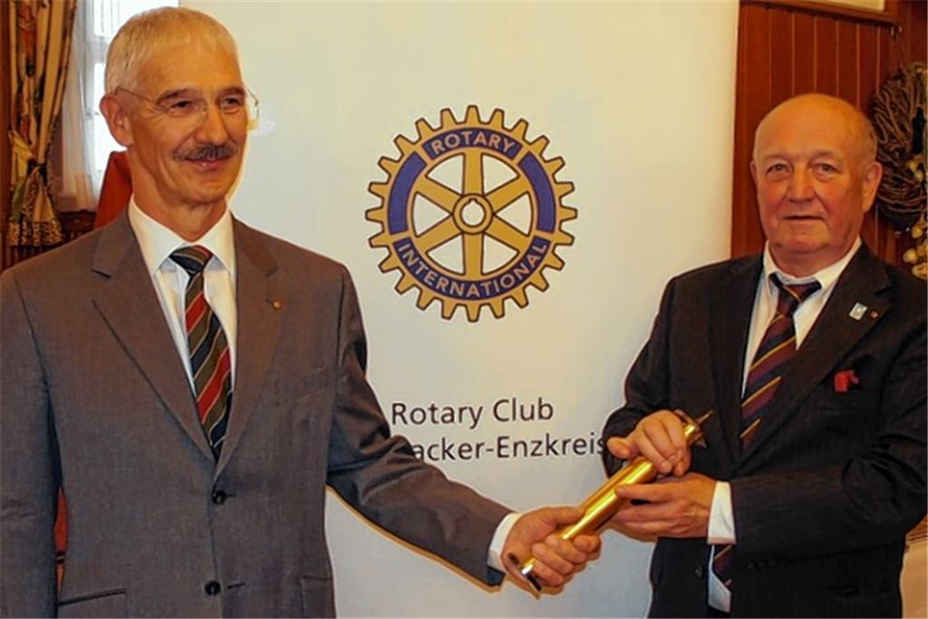 Der neue Präsident Rolf Schneider (li.), und Dr. Wolf-Dieter Weschler.