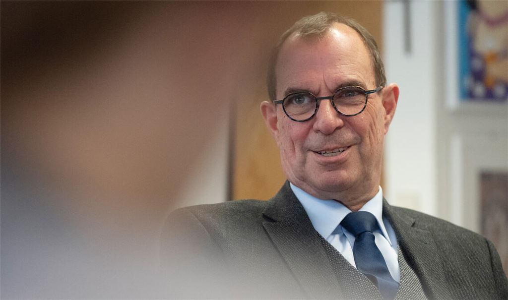 Der scheidende OB Frank Schneider freut sich auf eine neue Zeitrechnung ab Januar, hat aber auch Respekt davor. Foto: Fotomoment