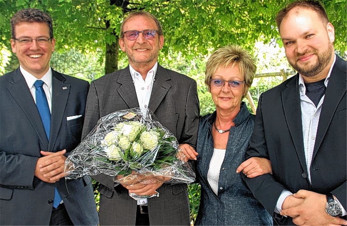 Mühlacker Krankenhaus dankt Heinrich Oechsler