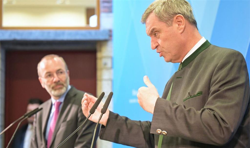 Der stellvertretende CSU-Vorsitzende Manfred Weber fordert eine Neuausrichtung seiner Partei. (Archivbild)