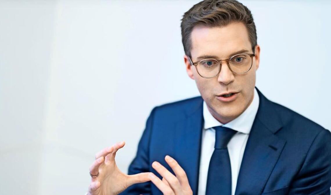 Der württembergische UID-Chef Burak Sahin nutzt Selfies mit Manuel Hagel (im Bild), um Wahlkampf für die CDU zu machen.