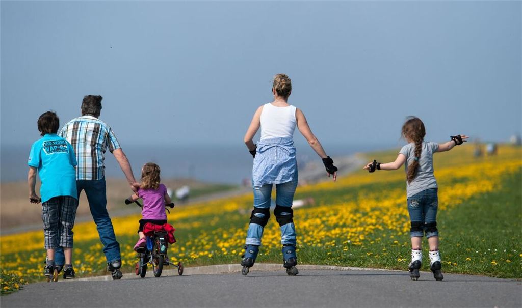 Deutlich zugelegt hat die Nutzung von Elterngeld Plus: 648.000 Beziehende planten 2025, Elterngeld Plus zumindest anteilig zu nutzen. (Symbolbild)