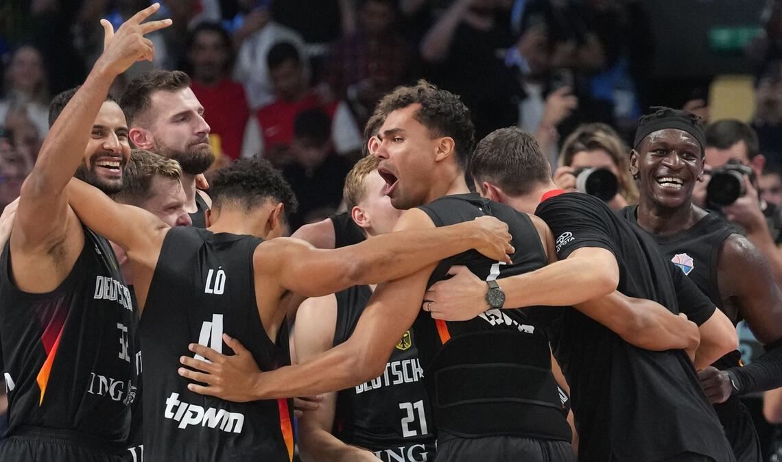 Deutschland hat das seltene Double aus WM- und EM-Titel perfekt gemacht und einen famosen Basketball-Sommer gekrönt.