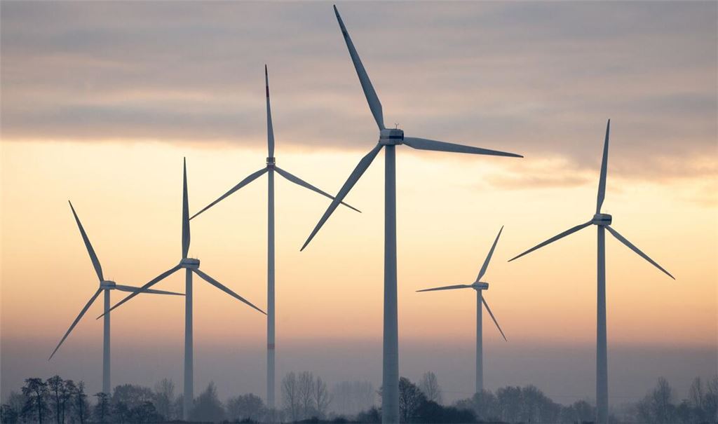 Deutschland hat erstmals seit 2023 wieder mehr Strom ins Ausland verkauft als eingeführt. (Symbolbild)