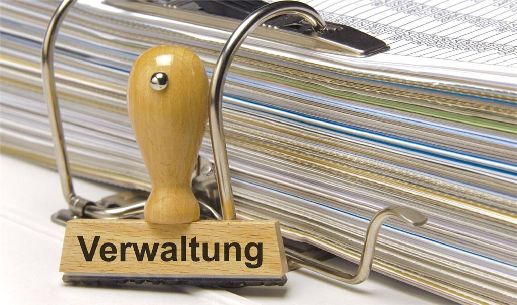 Deutschlands Beamte kosten den Staat jährlich hohe zweistellige bis dreistellige Milliardenbeträge.