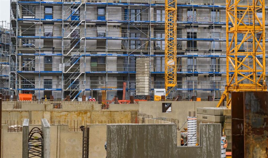 Deutschlands Wirtschaft schwächelt, das betrifft auch die Baubranche.