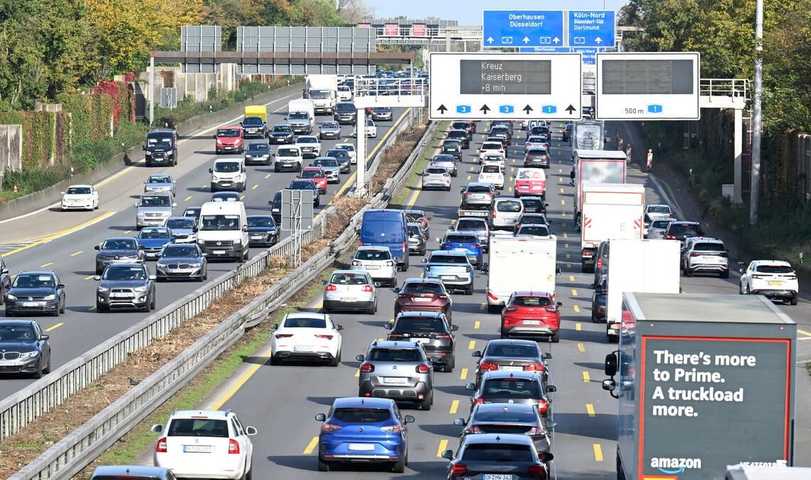 Die 2025 registrierten Staus auf den deutschen Autobahnen waren länger als im Vorjahr. (Archivbild)