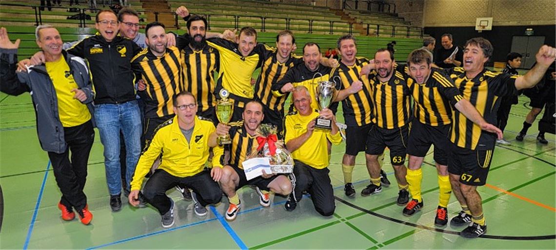 Lienzinger AH-Fußballer feiern den Titel-Hattrick