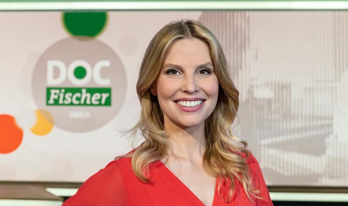 Die Ärztin und Journalistin Dr. Julia Fischer präsentiert neueste medizinische Erkenntnisse und Behandlungsmethoden und gibt Tipps, wie man fit und gesund bleiben kann.
