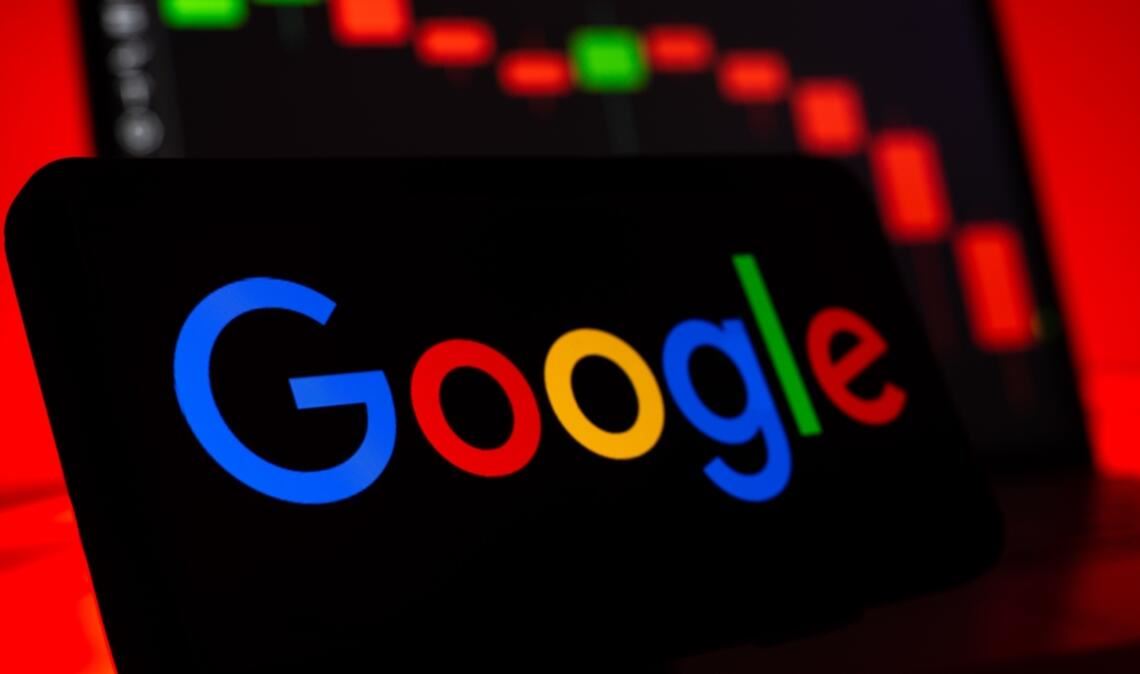 Die Alphabet-Aktie fällt trotz starker Quartalszahlen um 3 %. Grund sind massive Investitionspläne in KI, die Anleger verunsichern.