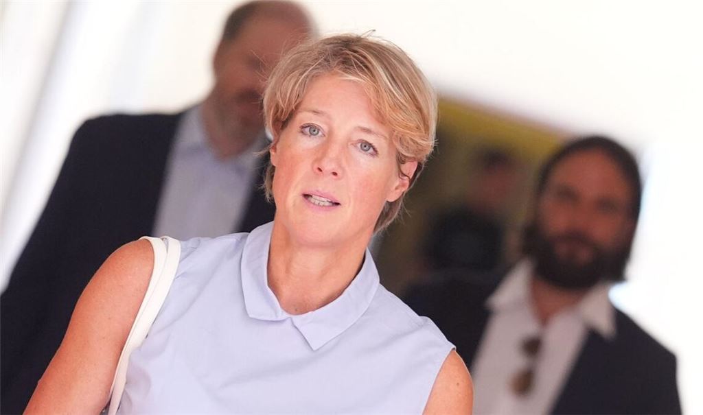 Die Angeklagte Christina Block auf dem Gerichtsflur.