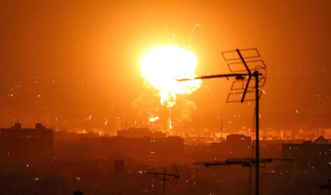 Die Angriffe der USA und Israel auf Teheran gingen auch am Sonntag weiter.