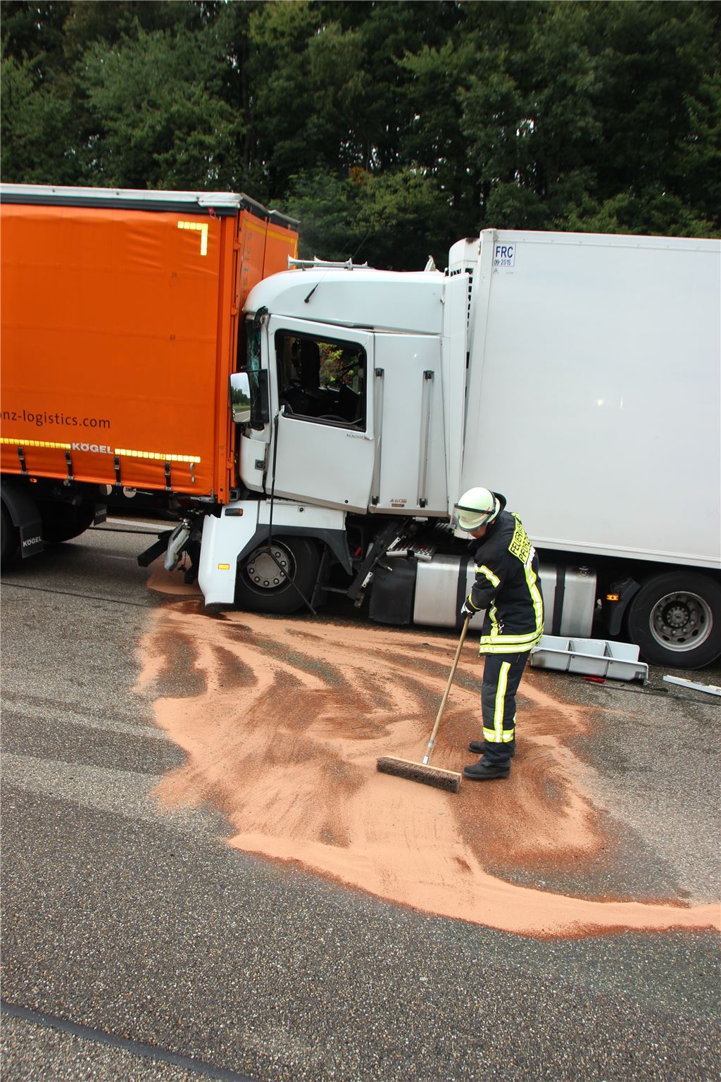 fix Auffahrunfall A8