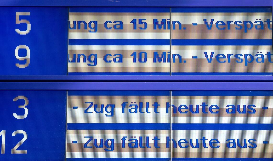 Die Bahn steckt in einer Betriebs- und Finanzkrise. (Archivbild)