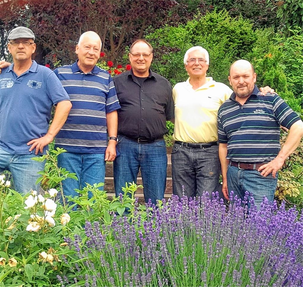 Die Band Road and friends.